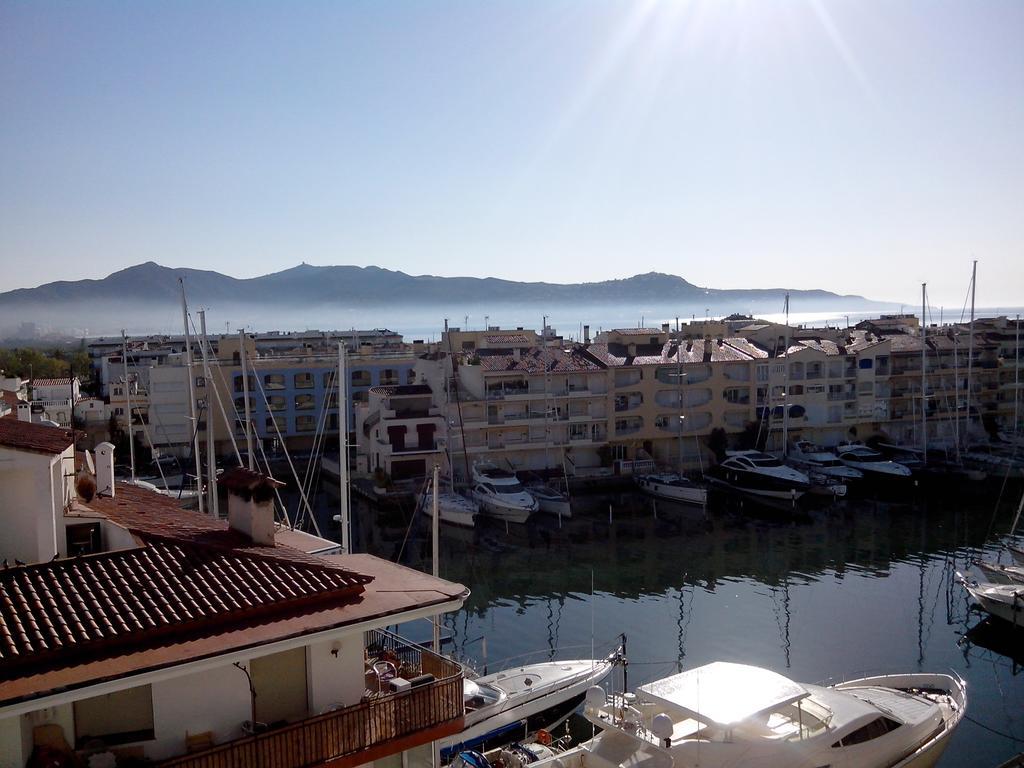 Club Nautic 3 Apartment Empuriabrava Bagian luar foto