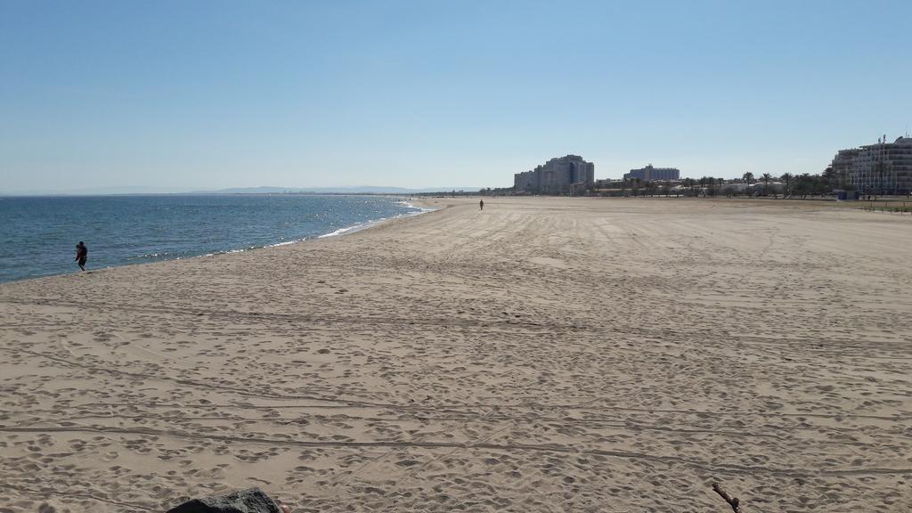 Club Nautic 3 Apartment Empuriabrava Bagian luar foto